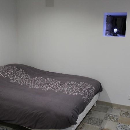 Studio De La Bourdonnais Guitté Εξωτερικό φωτογραφία