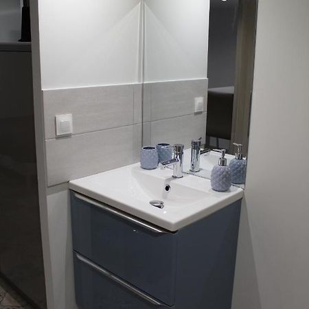 Studio De La Bourdonnais Guitté Εξωτερικό φωτογραφία